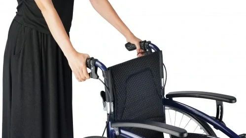 Timago lehký invalidní vozík EXCLUSIVE-TIM LIGHT, šířka 46cm, modrý, pevná kola